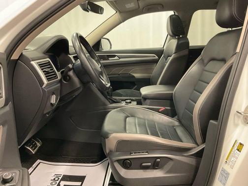 2022 Volkswagen Atlas 3.6L SEL Premium R-Line