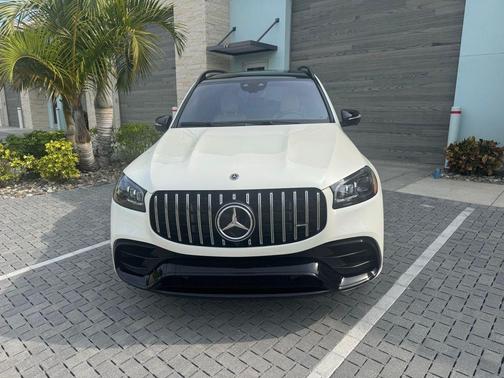 2023 Mercedes-Benz AMG GLS 63 Base 4MATIC