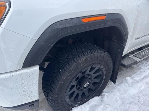 2023 GMC Sierra 2500 Denali