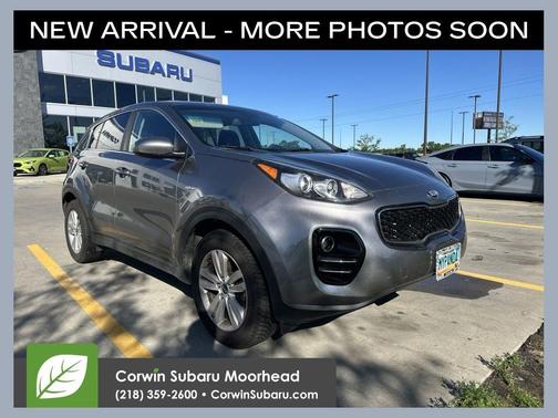 Mineral Silver 2018 Kia Sportage LX