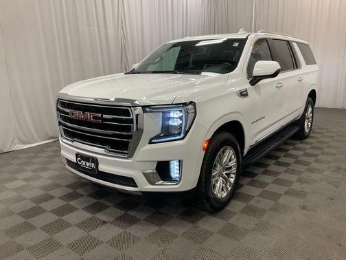 2024 GMC Yukon XL SLT