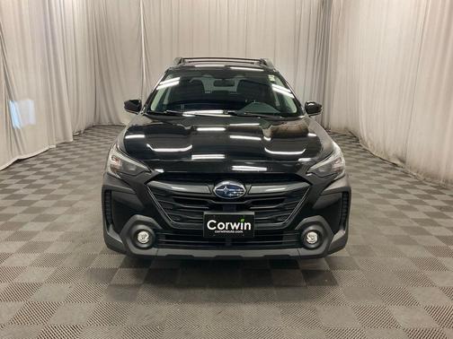 Crystal Black Silica 2023 Subaru Outback Premium