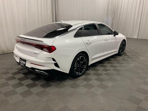 Glacial White Pearl 2024 Kia K5 GT-Line