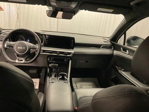 Glacial White Pearl 2024 Kia K5 GT-Line