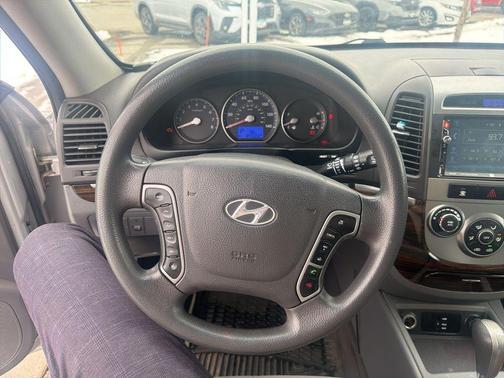 2011 Hyundai SANTA FE GLS