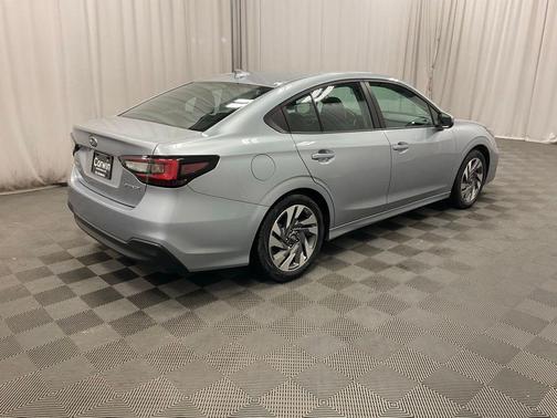 2024 Subaru Legacy 