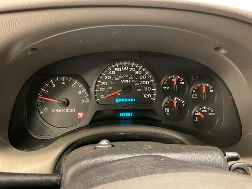 2004 Chevrolet Trailblazer LS