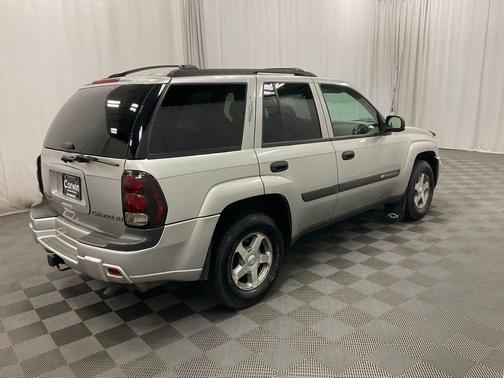 2004 Chevrolet Trailblazer LS
