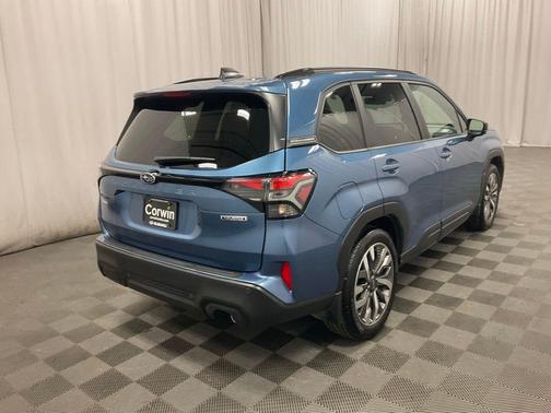 Horizon Blue Pearl 2025 Subaru Forester Touring