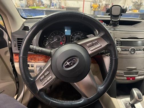 2010 Subaru Outback 2.5i