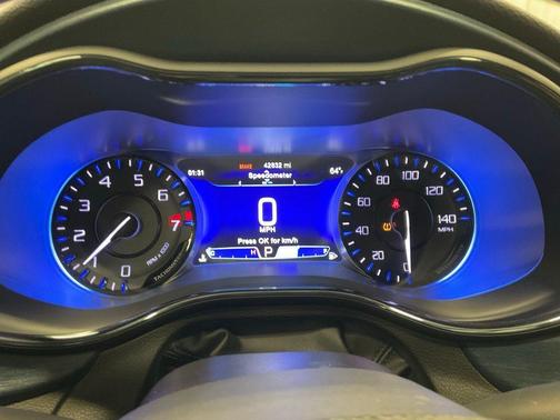 Velvet Red Pearlcoat 2015 Chrysler 200 S