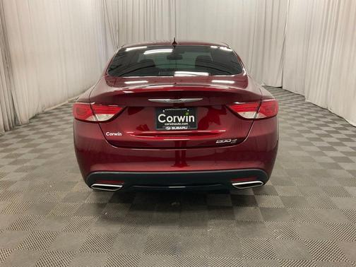Velvet Red Pearlcoat 2015 Chrysler 200 S