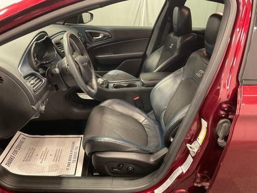 Velvet Red Pearlcoat 2015 Chrysler 200 S