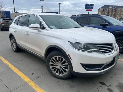 White Platinum Clearcoat Metallic 2017 Lincoln MKX Select