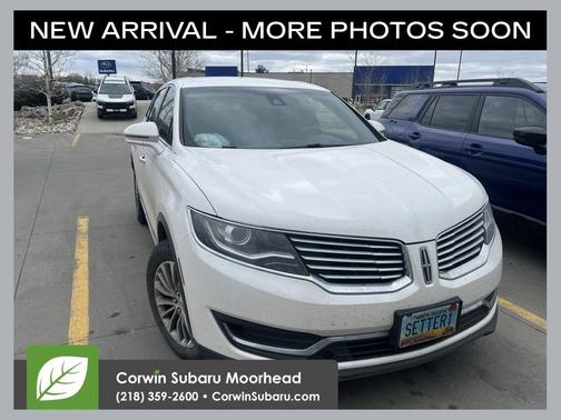White Platinum Clearcoat Metallic 2017 Lincoln MKX Select