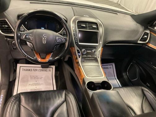 White Platinum Clearcoat Metallic 2017 Lincoln MKX Select