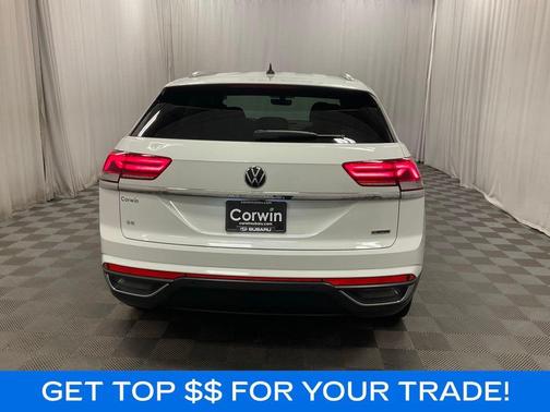 Pure White 2022 Volkswagen Atlas Cross Sport 2.0T SE w/Technology