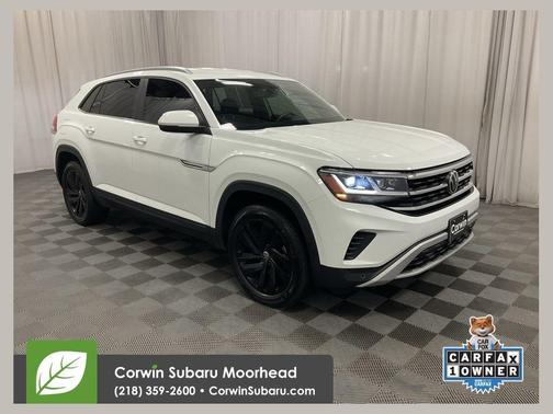 Pure White 2022 Volkswagen Atlas Cross Sport 2.0T SE w/Technology