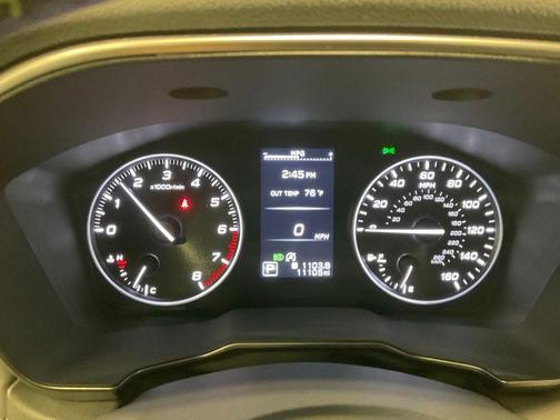 Crystal Black Silica 2024 Subaru Outback Onyx Edition XT