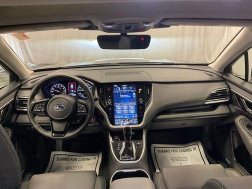 Crystal Black Silica 2024 Subaru Outback Onyx Edition XT