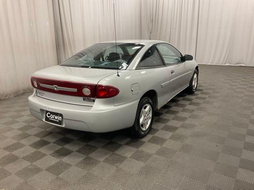 2003 Chevrolet Cavalier Base