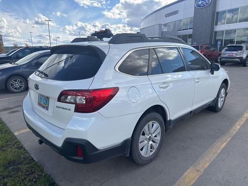 2018 Subaru Outback 2.5i Premium