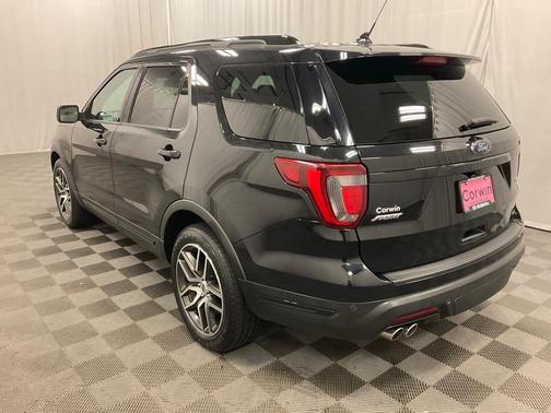 2019 Ford Explorer sport
