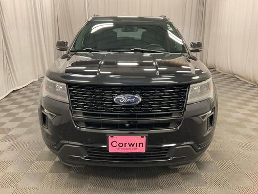 2019 Ford Explorer sport