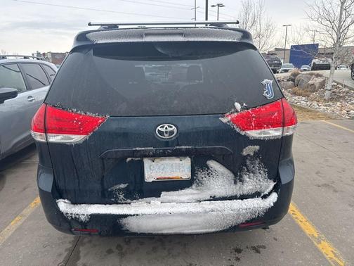 2011 Toyota Sienna XLE