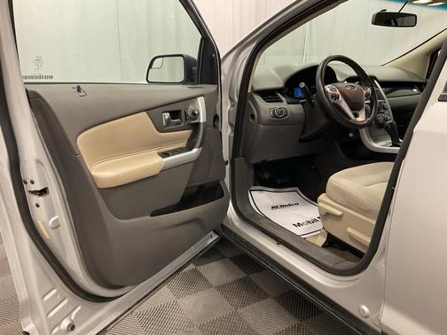 2014 Ford Edge SE