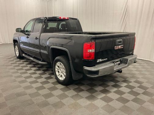 Onyx Black 2015 GMC Sierra 1500 SLE
