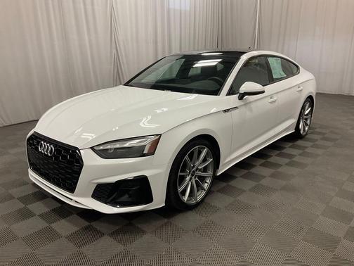 Arkona White 2025 Audi A5 Sportback 45 S line quattro Premium