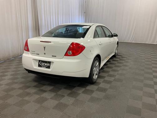 2010 Pontiac G6 w/1SB