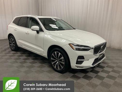 2023 Volvo XC60 B5 Plus Bright Theme