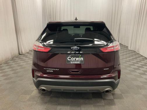 2023 Ford Edge Titanium