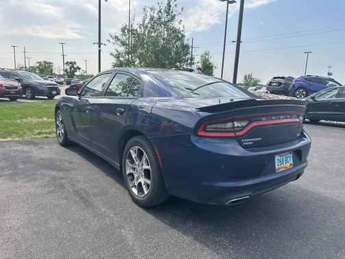 2015 Dodge Charger SE