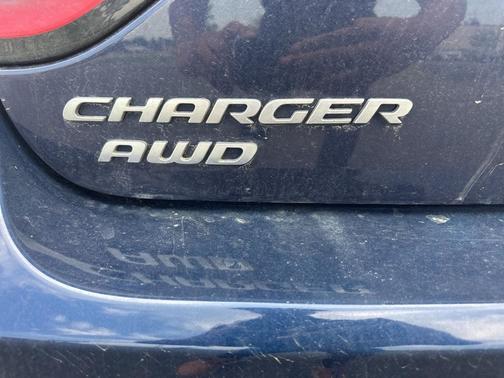 2015 Dodge Charger SE