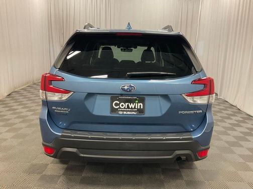 Horizon Blue Pearl 2020 Subaru Forester Premium