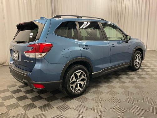 Horizon Blue Pearl 2020 Subaru Forester Premium
