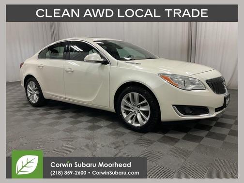 White Diamond Clearcoat 2015 Buick Regal Turbo