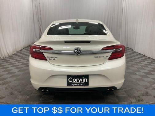 White Diamond Clearcoat 2015 Buick Regal Turbo