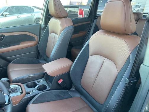 2025 Subaru Forester Hybrid Touring