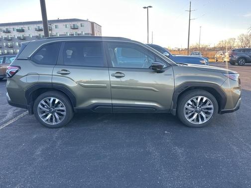 2025 Subaru Forester Hybrid Touring