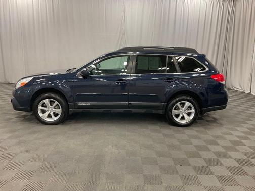 Deep Indigo Pearl 2013 Subaru Outback 2.5i Limited