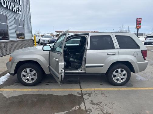 2008 Jeep Grand Cherokee Laredo