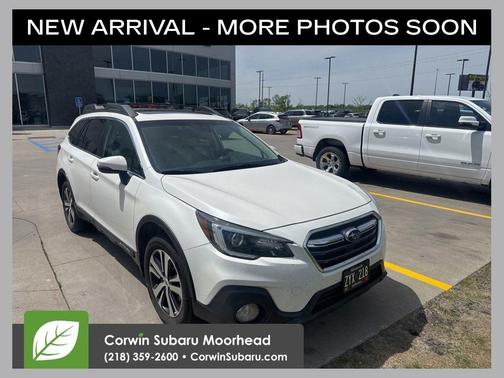 White 2018 Subaru Outback 2.5i Limited