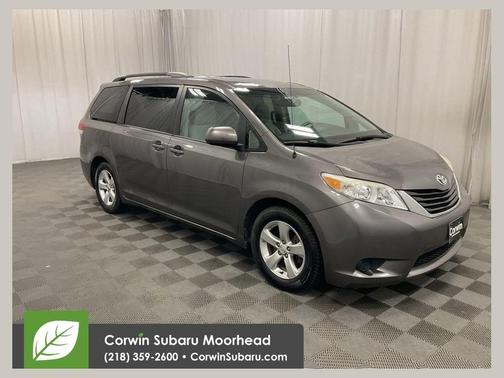 2013 Toyota Sienna 