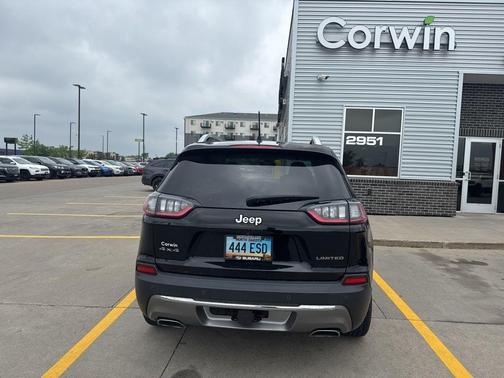 Diamond Black 2019 Jeep Cherokee Limited
