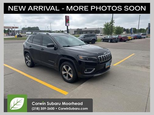 Diamond Black 2019 Jeep Cherokee Limited