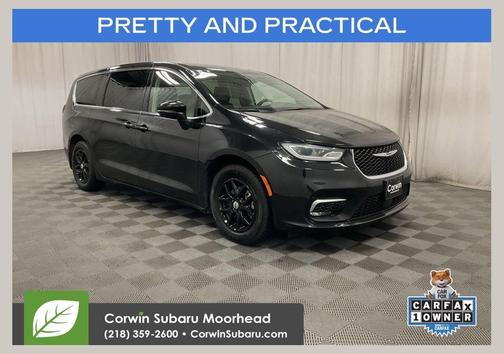 2023 Chrysler Pacifica Touring-L